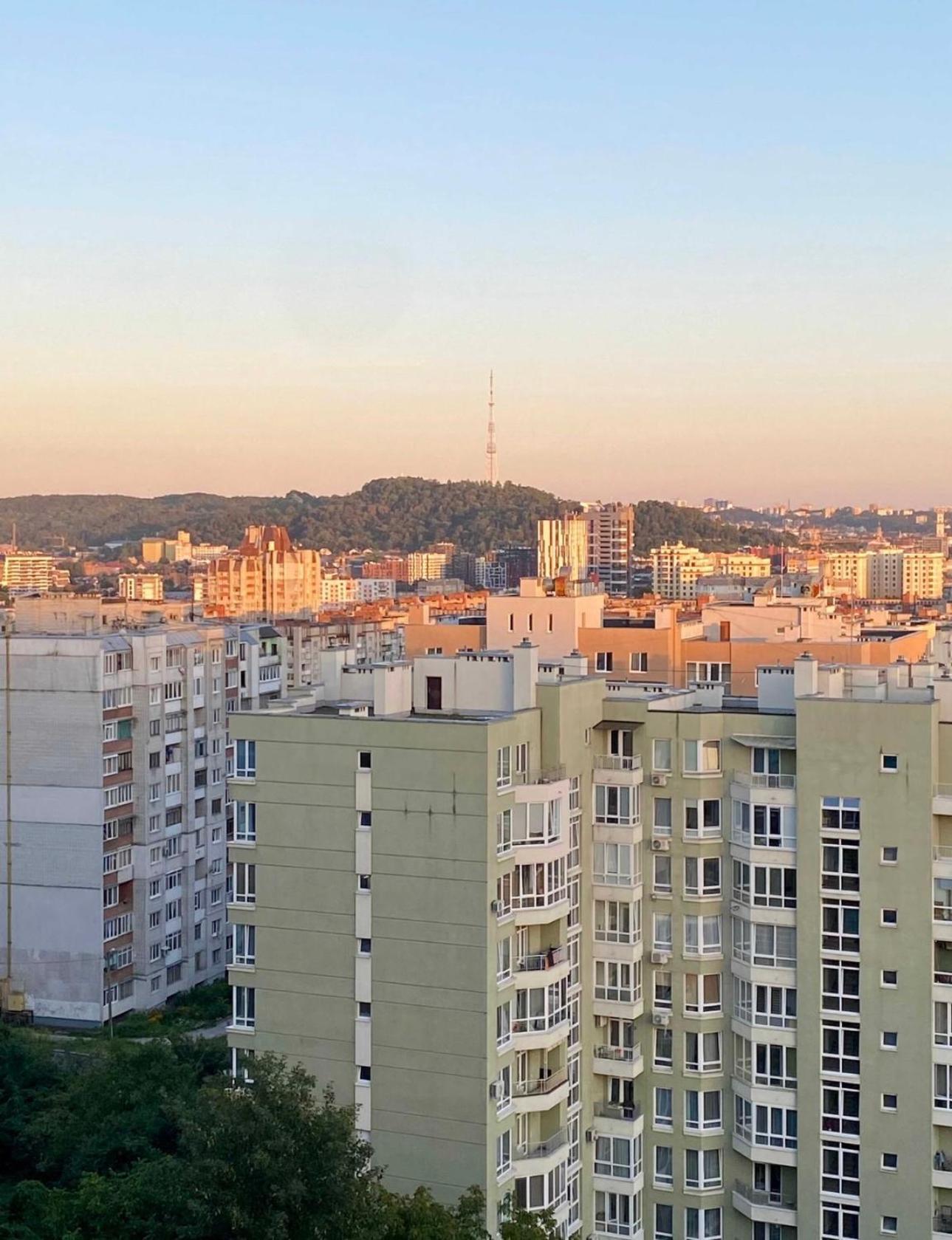 Апартаменти З Виглядом На Місто Lviv Exterior photo